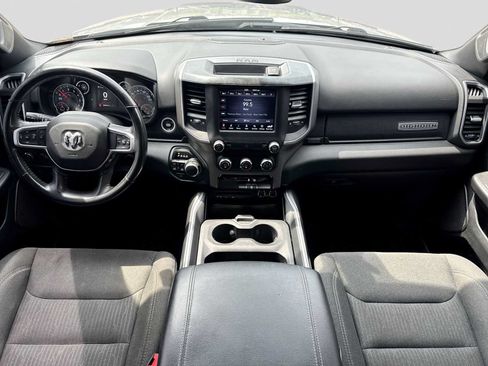 Used 2019 RAM 1500 Big Horn AWD/4WD image 14