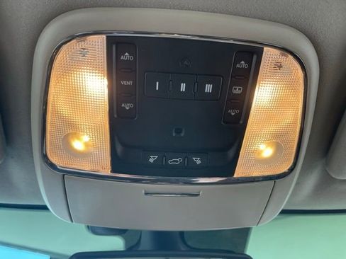 Used 2016 Jeep Grand Cherokee Summit RWD image 43