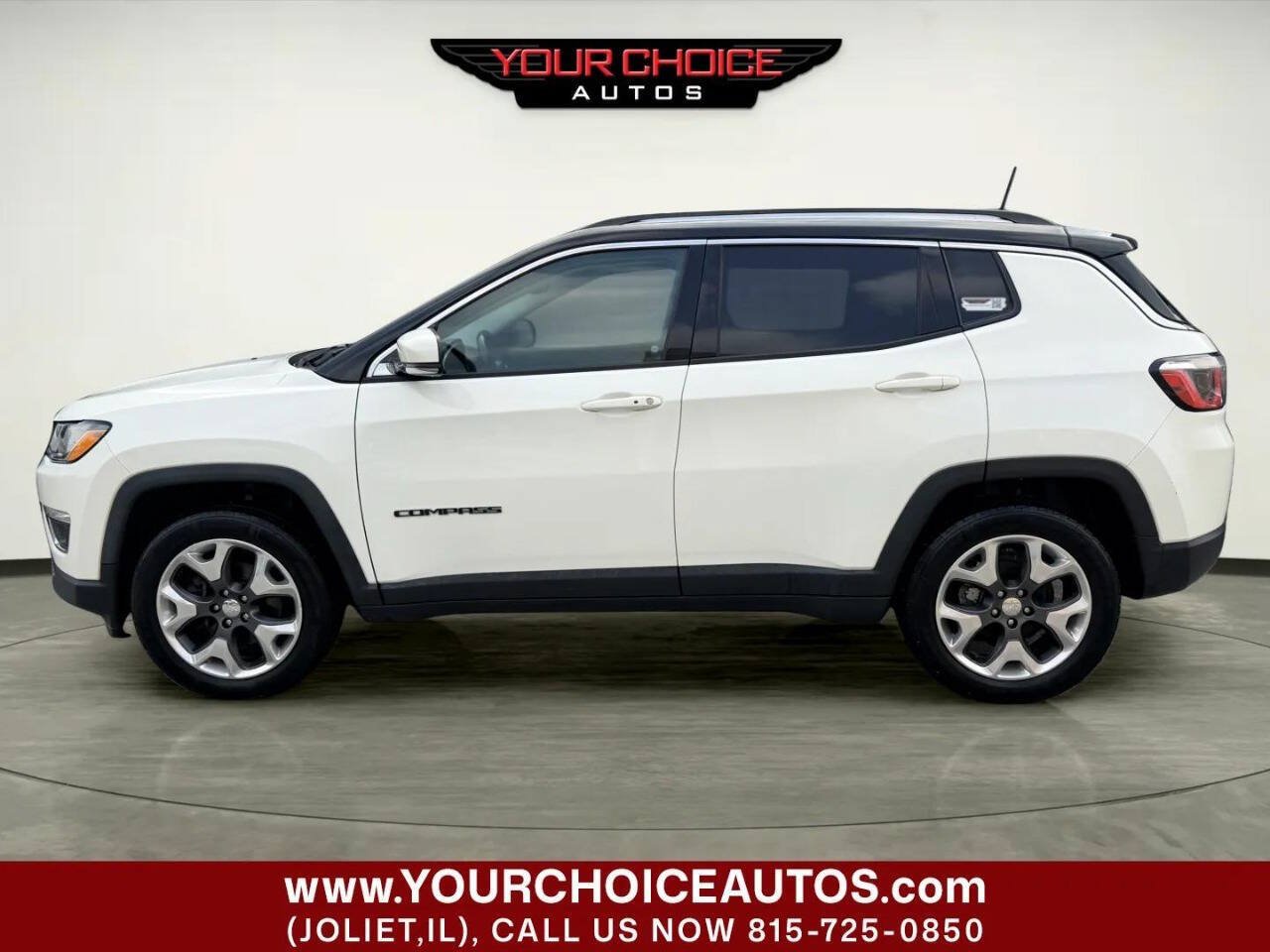 Used 2018 Jeep Compass Limited w/ Navigation Group AWD/4WD image 2