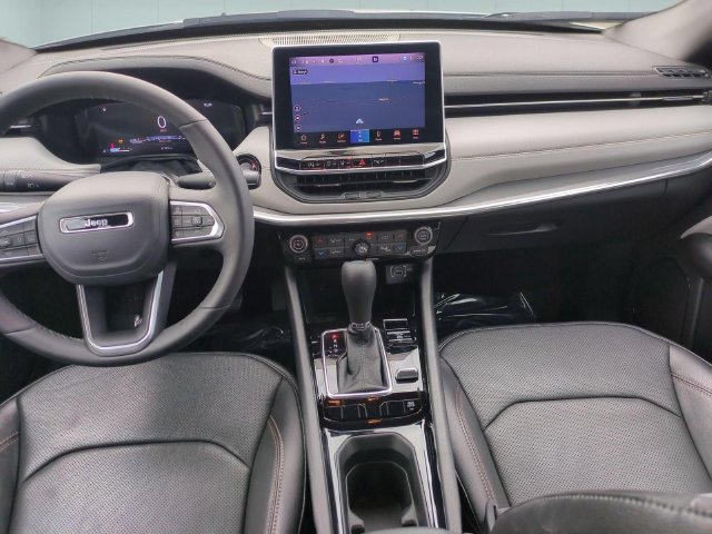 Used 2024 Jeep Compass Limited w/ Elite Group AWD/4WD image 28