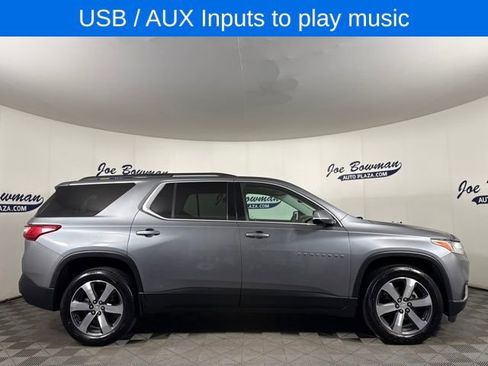 Used 2019 Chevrolet Traverse LT w/ LT Premium Package image 5