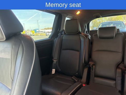 Used 2023 Honda Odyssey Elite image 9