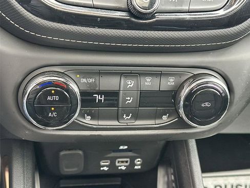 Certified 2023 Chevrolet TrailBlazer ACTIV w/ Sun and Liftgate Package image 12