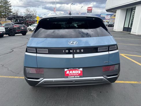 Used 2024 Hyundai Ioniq 5 SEL image 28