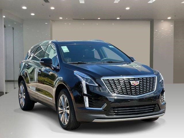 Certified 2023 Cadillac XT5 Premium Luxury AWD/4WD image 5