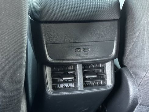 Certified 2025 Chevrolet Equinox LT image 13