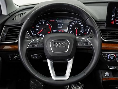 Used 2023 Audi Q5 2.0T Premium w/ Convenience Package AWD/4WD image 12