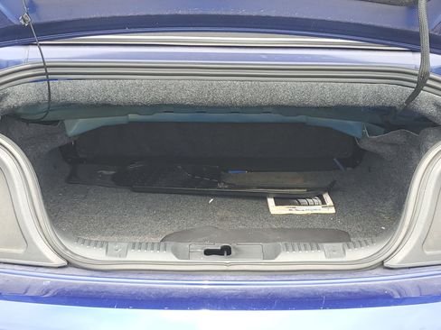 Used 2016 Ford Mustang Premium image 14