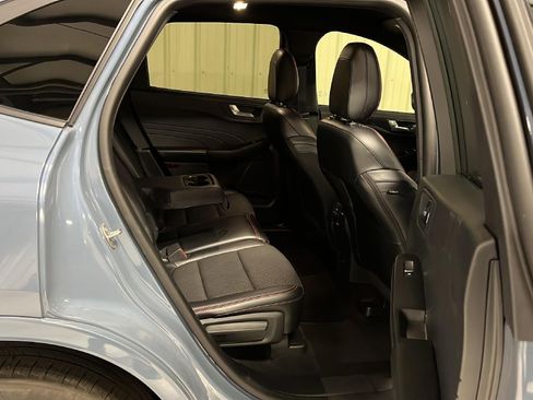 Used 2023 Ford Escape ST-Line w/ Tech Pack #1 image 15