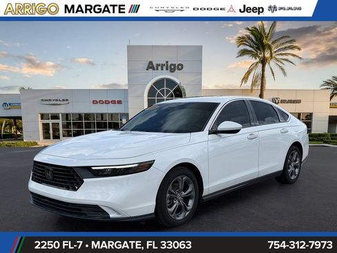 Used 2024 Honda Accord EX image 3