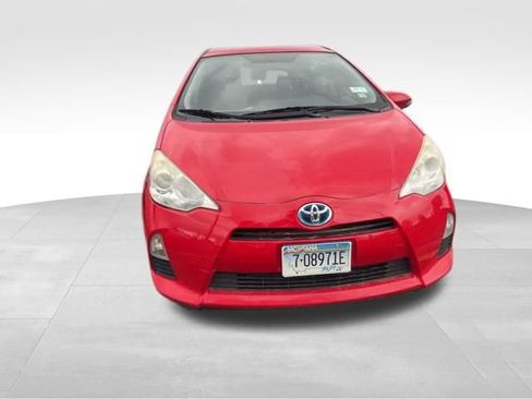 Used 2012 Toyota Prius C Three FWD image 3