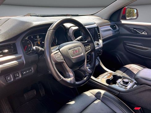 Used 2021 GMC Acadia AT4 w/ Technology Package AWD/4WD image 18