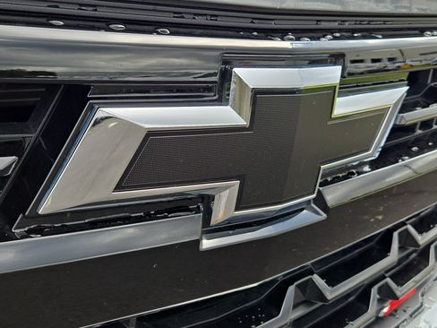 Certified 2025 Chevrolet Silverado 1500 LT Trail Boss w/ Protection Package AWD/4WD image 6