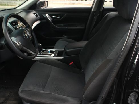 Used 2015 Nissan Altima 2.5 S w/ Power Driver Seat Package FWD image 14