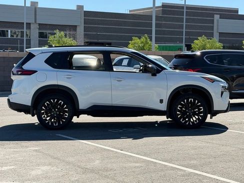 New 2026 Nissan Rogue SV FWD image 7
