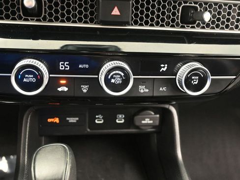 Certified 2025 Honda Civic Sport image 12