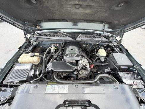 Used 2006 Chevrolet Silverado 1500 LS w/ Chrome Exterior Package RWD image 20