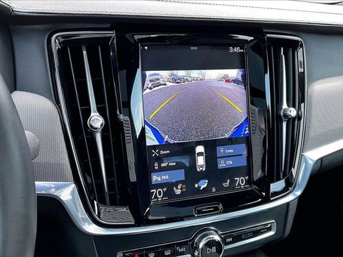 Used 2020 Volvo S90 T6 R-Design w/ Protection Package Premier image 14