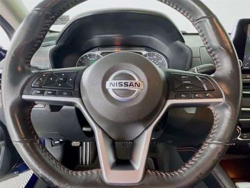 Used 2022 Nissan Altima 2.5 SR FWD image 15