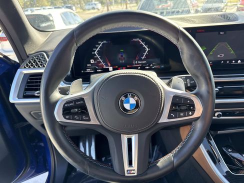 Used 2025 BMW X5 M60i image 30