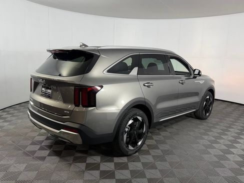 Used 2025 Kia Sorento EX AWD/4WD image 7