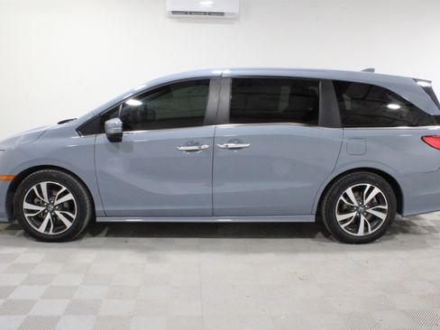 Used 2024 Honda Odyssey Touring image 32