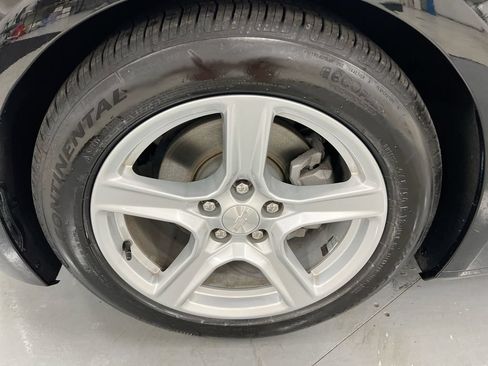 Used 2023 Chevrolet Camaro LT RWD image 26