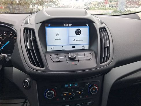 Used 2019 Ford Escape SE FWD image 7