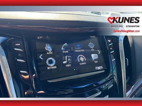Used 2017 Cadillac Escalade Luxury image 35