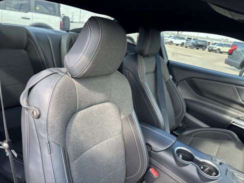 Certified 2024 Ford Mustang Coupe RWD image 19
