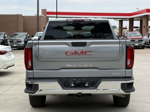 Used 2025 GMC Sierra 1500 SLT AWD/4WD image 5
