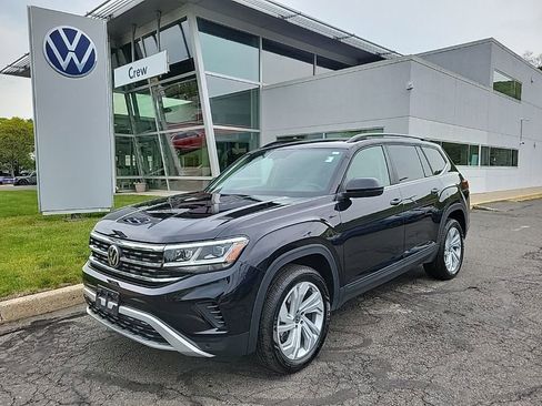 Certified 2022 Volkswagen Atlas SE w/ Panoramic Sunroof Package AWD/4WD image 1