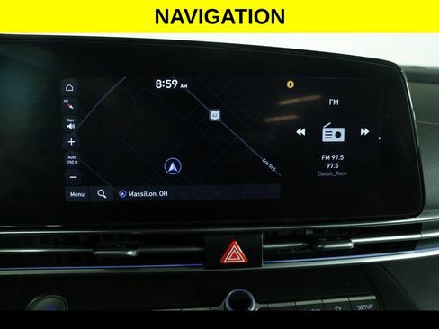 Used 2025 Hyundai Elantra SEL FWD image 10