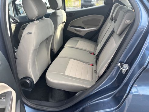 Used 2022 Ford EcoSport S image 7