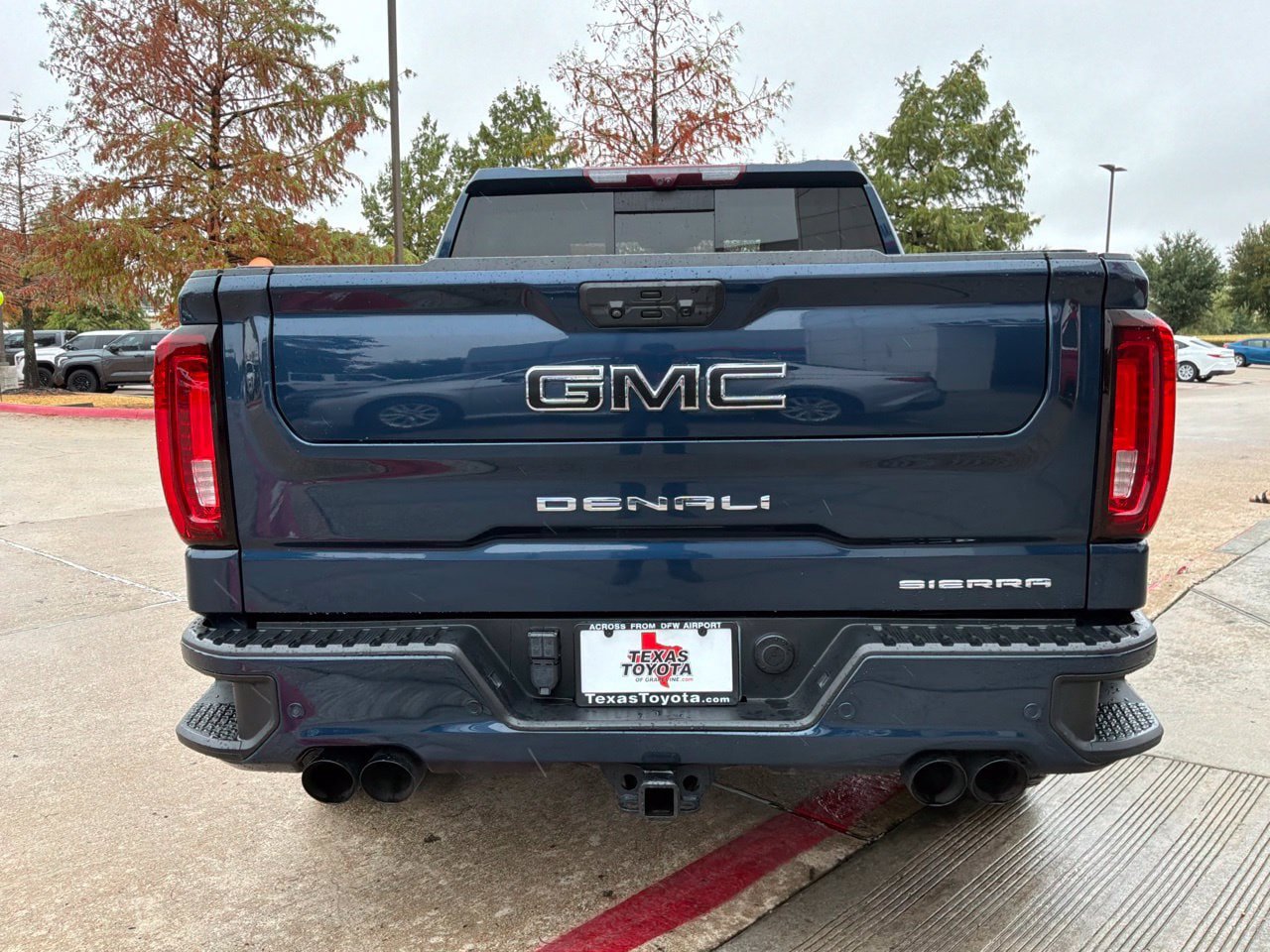 Used 2023 GMC Sierra 1500 Denali w/ Denali Reserve Package AWD/4WD image 7