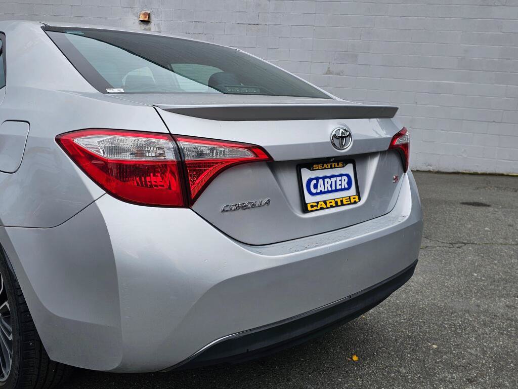 Used 2015 Toyota Corolla S FWD image 16