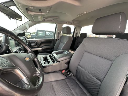 Used 2018 Chevrolet Silverado 1500 LT w/ All Star Edition AWD/4WD image 4