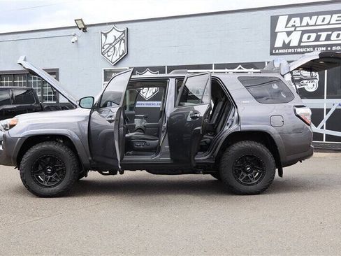 Used 2021 Toyota 4Runner SR5 Premium w/ Moonroof Package AWD/4WD image 32