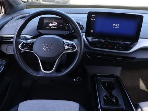 Certified 2023 Volkswagen ID.4 Pro RWD image 16
