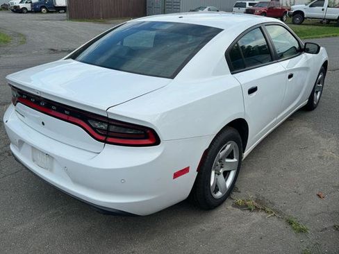 Used 2019 Dodge Charger Police w/ Street Appearance Group RWD image 3