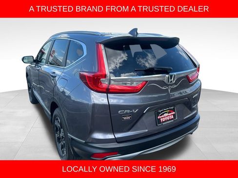 Used 2018 Honda CR-V Touring image 3