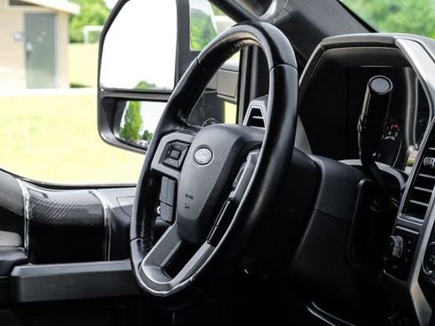 Used 2021 Ford F250 Platinum w/ FX4 Off-Road Package AWD/4WD image 18