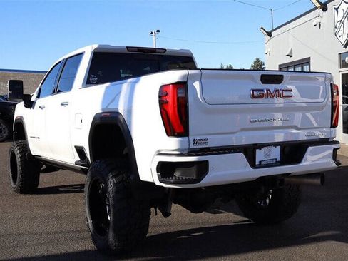 Used 2024 GMC Sierra 3500 Denali w/ Denali Reserve Package image 3