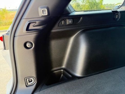 New 2025 Jeep Grand Cherokee Altitude image 7