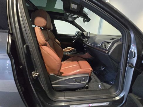 Used 2023 Audi Q5 2.0T Prestige w/ Prestige Package AWD/4WD image 13