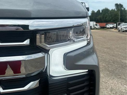 New 2026 Chevrolet Silverado 1500 LTZ image 9