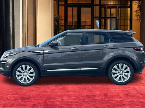 Used 2016 Land Rover Range Rover Evoque HSE image 3