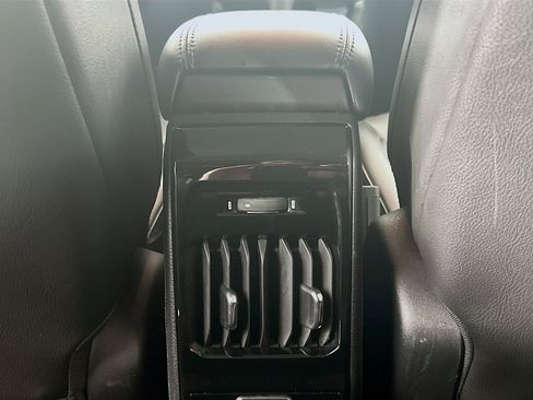 Used 2022 Jeep Compass Latitude w/ Sun and Sound Group image 27