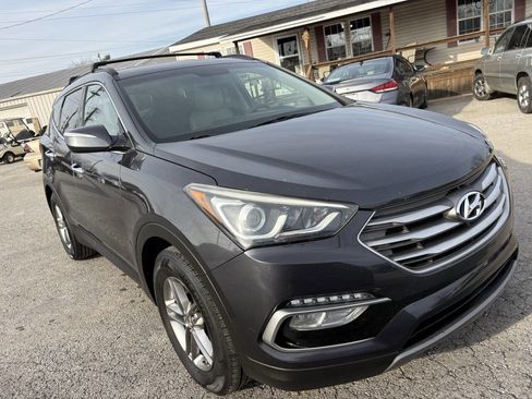 Used 2017 Hyundai Santa Fe Sport image 6