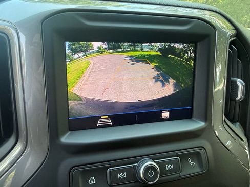 Used 2020 Chevrolet Silverado 1500 Custom w/ Custom Value Package RWD image 24